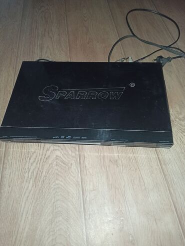 двд плеер с экраном: DVD-плеер Sparrow DVD-767 Особенности и поддержка форматов: -