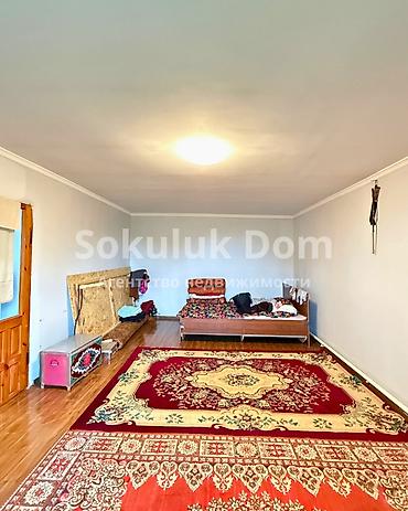 Продажа коттеджей и домов: 🏠Продается дом в с. Сокулук 🟡 Комнаты: 4 🟡 Участок: 12 соток (по факту — 10