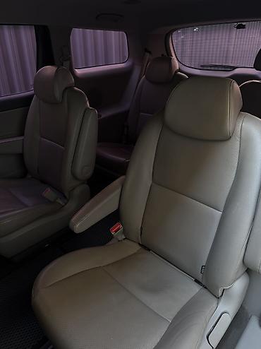 karnival: Kia Carnival: 2017 г., 2.2 л, Автомат, Дизель, Минивэн — 6