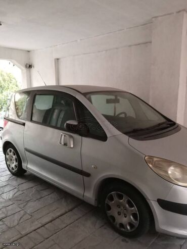 Peugeot: Peugeot 1007: 1.4 l. | 2005 έ. 159736 km. Χάτσμπακ