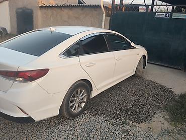 битый саната: Hyundai Sonata: 2017 г., 2 л, Автомат, Газ, Седан — 8