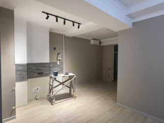 Штукатурка, шпаклевка: Декоративная штукатурка, Шпаклевка потолков, Шпаклевка стен | Арт бетон, Акриловая вода эмульсия, Венецианская Больше 6 лет опыта — 25