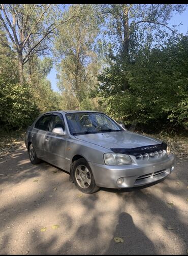 Hyundai: Hyundai Accent: 2000 г., 1.3 л, Механика, Бензин, Хэтчбэк