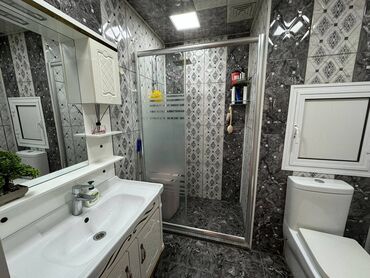 Köhnə tikili: Bakı, Qaraçuxur qəs., 3 otaqlı, Köhnə tikili, m. Neftçilər, 80 kv. m — 12