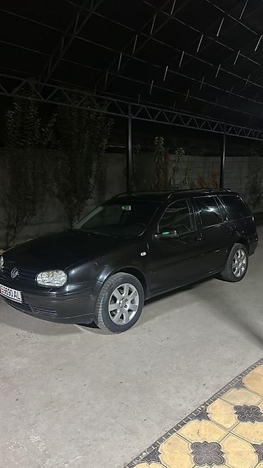 Транспорт: Volkswagen Golf Variant: 2004 г., Дизель, Универсал — 2