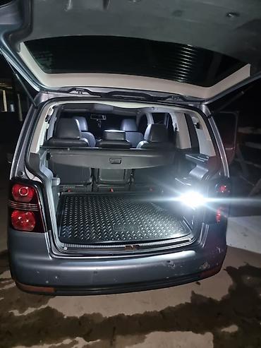 Volkswagen: Volkswagen Touran: 2008 г., 2 л, Робот, Дизель, Минивэн — 15