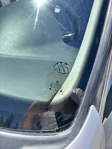 Volkswagen: Volkswagen Golf: 2002 г., 1.4 л, Механика, Бензин, Хэтчбэк — 10