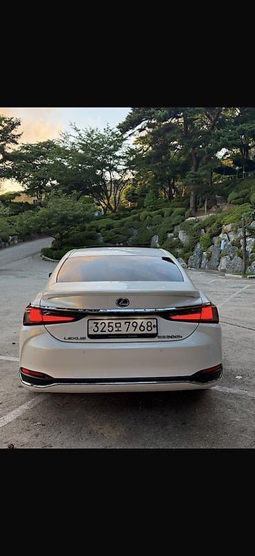 Продажа авто: Lexus ES: 2020 г., 2.5 л, Автомат, Гибрид, Седан — 4