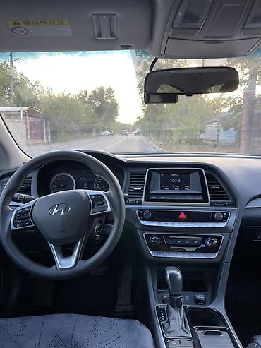 Продажа авто: Hyundai Sonata: 2019 г., 2 л, Автомат, Газ, Седан — 10