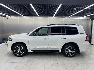 Toyota: Toyota Land Cruiser: 2017 г., 4.6 л, Автомат, Бензин, Внедорожник — 2