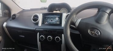 Toyota: Toyota ist: 2002 г., 1.5 л, Автомат, Бензин, Хэтчбэк — 7