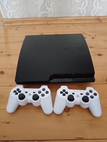 PS3 (Sony PlayStation 3): 750 Gb 40 oyunu var ps3 silim 2eded pultdan ela veziyetde👍