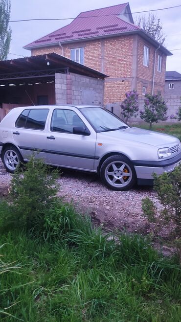 Volkswagen: Volkswagen Golf: 1996 г., 2 л, Механика, Бензин, Хэтчбэк