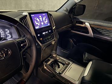 lexus es: Toyota Land Cruiser: 2017 г., 4.5 л, Автомат, Бензин, Внедорожник — 5