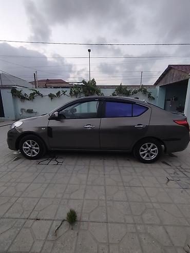 Nissan: Nissan Sunny sedan Kasmetik işi var 4,5 detalda - Korpus — 3
