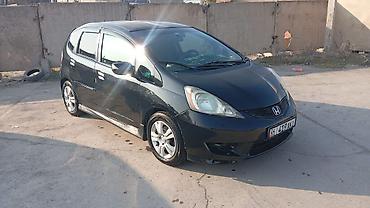 205 65 15 с: Honda Fit: 2010 г., 1.5 л, Вариатор, Бензин, Хэтчбэк — 3