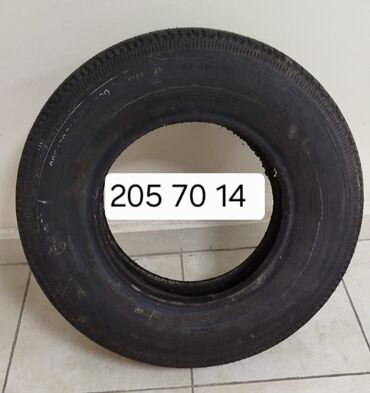 Disklər: Avtomobil təkəri – 205/70 R14 - Ölçü: 205/70 R14 (şin üzərində qeyd)