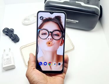 видеонаблюдение для дома через телефон: Realme GT2, Б/у, 128 ГБ, цвет - Серый, 2 SIM, eSIM