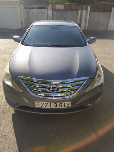 uaz 3303 satilir: Hyundai Sonata: 2.4 л | 2012 г. Седан