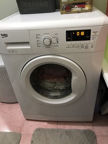 Тиричилик техникасы: Кир жуучу машина Beko, Колдонулган, Автомат, 6 кг чейин, Компакттуу
