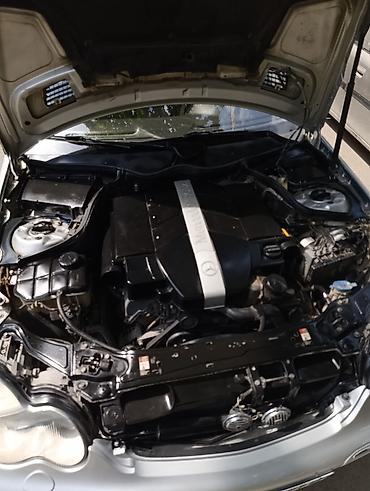 turbo.az vito 646: Mercedes-Benz C 240: 2.4 l | 2000 il Sedan — 3