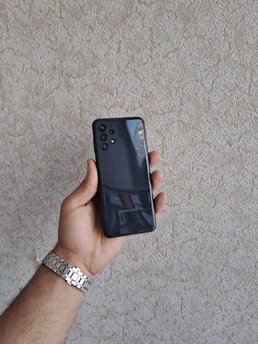 телефон флай 241: Samsung Galaxy A13, 64 ГБ, цвет - Серый, Кнопочный, Отпечаток пальца, Две SIM карты
