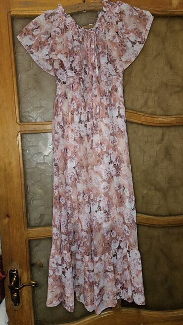 Gündəlik donlar: Qadın geyimləri paketi – 3 ədəd don 1) Ağ əsaslı, iri xallı yay donu — 9