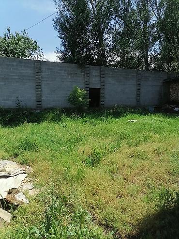эльмира: В Бишкеке продаются 2 таунхауса, участок 10 соток, три этажа, площадь — 10