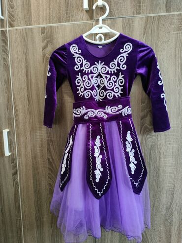 Другие детские вещи: Детское платье ( кыргыз көйнөк ). Новый 32 размер на 6-8лет