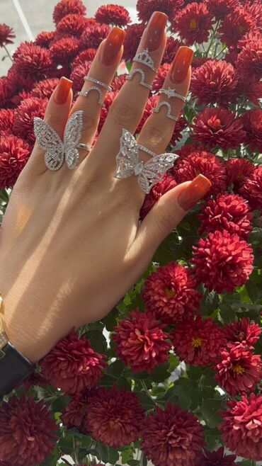 Bijuteriya dəstləri: Qadın bəzək aksesuarları – geniş seçim Məhsullar: - Qızılı tonlarda — 35