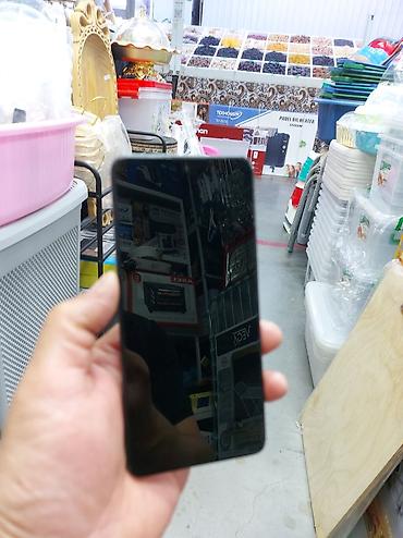 Смартфон Xiaomi Redmi Note 14 Ключевые особенности: - Основная камера