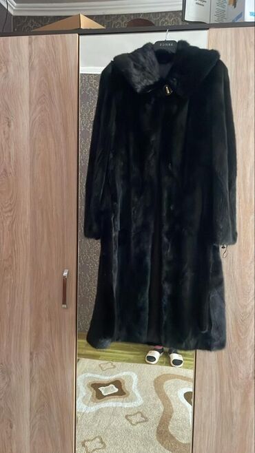 длинное трикотажное платье с капюшоном: Шуба, Норка, Длинная модель, M, L, XL