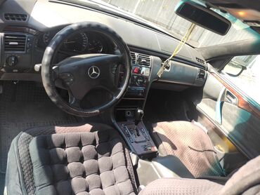 x 7: Mercedes-Benz E 270: 2001 г., 2.7 л, Автомат, Дизель, Универсал