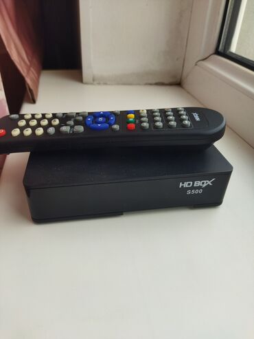 тв карта: Цифровой ресивер HD BOX S500 черного цвета с пультом дистанционного