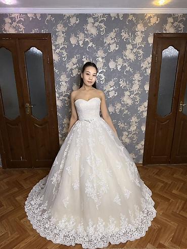 Свадебные платья: Свадебные платья б/у в отличном состоянии — 3