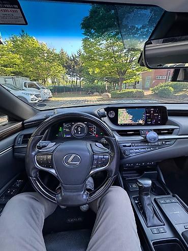 lexus ct: Lexus ES: 2019 г., 2.5 л, Гибрид — 7