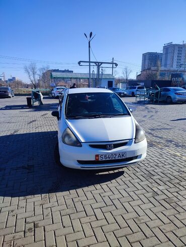 Honda: Honda Fit: 2004 г., 1.3 л, Вариатор, Бензин, Хэтчбэк