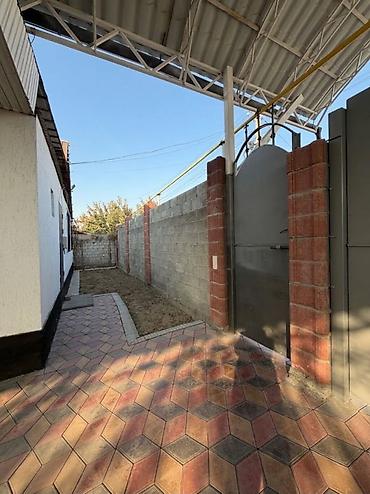 проекты дом: 3 комнаты, 100 м², 6 соток, Новопокровка, Собственник — 8