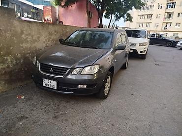 lexus 4.7: Mitsubishi Airtrek: 2 l | 2002 il 380000 km Ofrouder/SUV — 1