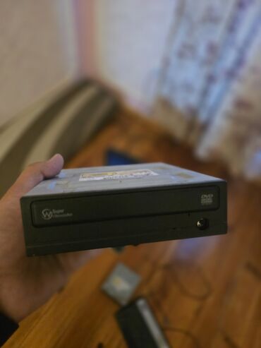 куплю стиральную машину бу: Daxili DVD yazıcı/oxuducu - 5.25" formatlı, kompüter üçün daxili