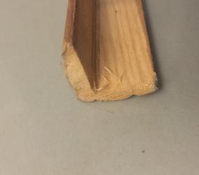 Серьги: Уголок деревянный для укрепления либо украшения внешнего угла