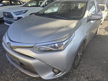 королла 150: Toyota Corolla: 2018 г., 1.8 л, Вариатор, Гибрид, Седан