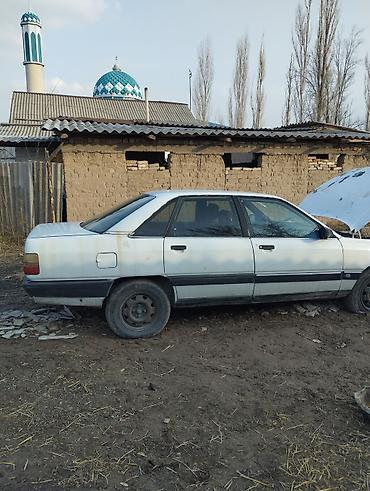 Audi: Audi 100: 2025 г., Механика, Бензин, Седан — 1