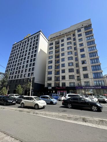 продаю квартиру исанова: 3 бөлмө, 100 кв. м, Элитка, 7 кабат, Евроремонт