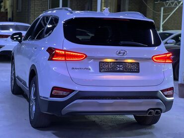 Hyundai: Hyundai Santa Fe: 2019 г., 2 л, Автомат, Дизель, Универсал at lalafo.kg — 15 Hyundai: Hyundai Santa Fe: 2019 г., 2 л, Автомат, Дизель, Универсал — 15