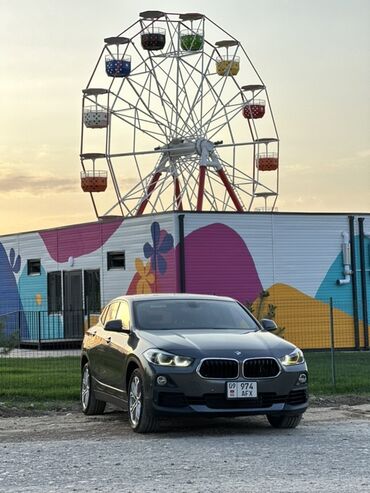 срочно продаю форд транзит: BMW : 2018 г., 2 л, Автомат, Бензин, Кроссовер