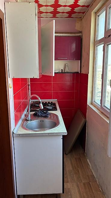 sabunçu kirayə: Bakıxanov qəsəbəsində,arzu şadlıq evinin,talkuçkanın yanı,2 otaq 3- ə — 2