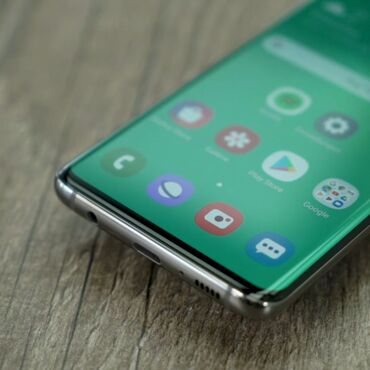 дисплей телефона: Samsung Galaxy S10, Колдонулган, 128 ГБ, түсү - Көк