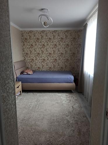 Продажа коттеджей и домов: Продаётся 2-этажный дом в районе Кызыл-Аскер, Шлагбаум Общая площадь — 8