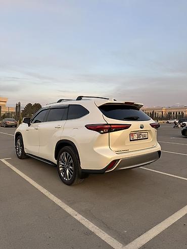 калыб: Toyota Highlander: 2020 г., 2.5 л, Автомат, Гибрид, Кроссовер — 6